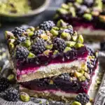 Blackberry Pistachio Dream Bars: Ein dekadenter Genuss