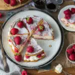 Butterkekskuchen mit Himbeeren