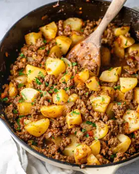 Rinderhackfleisch mit Kartoffeln